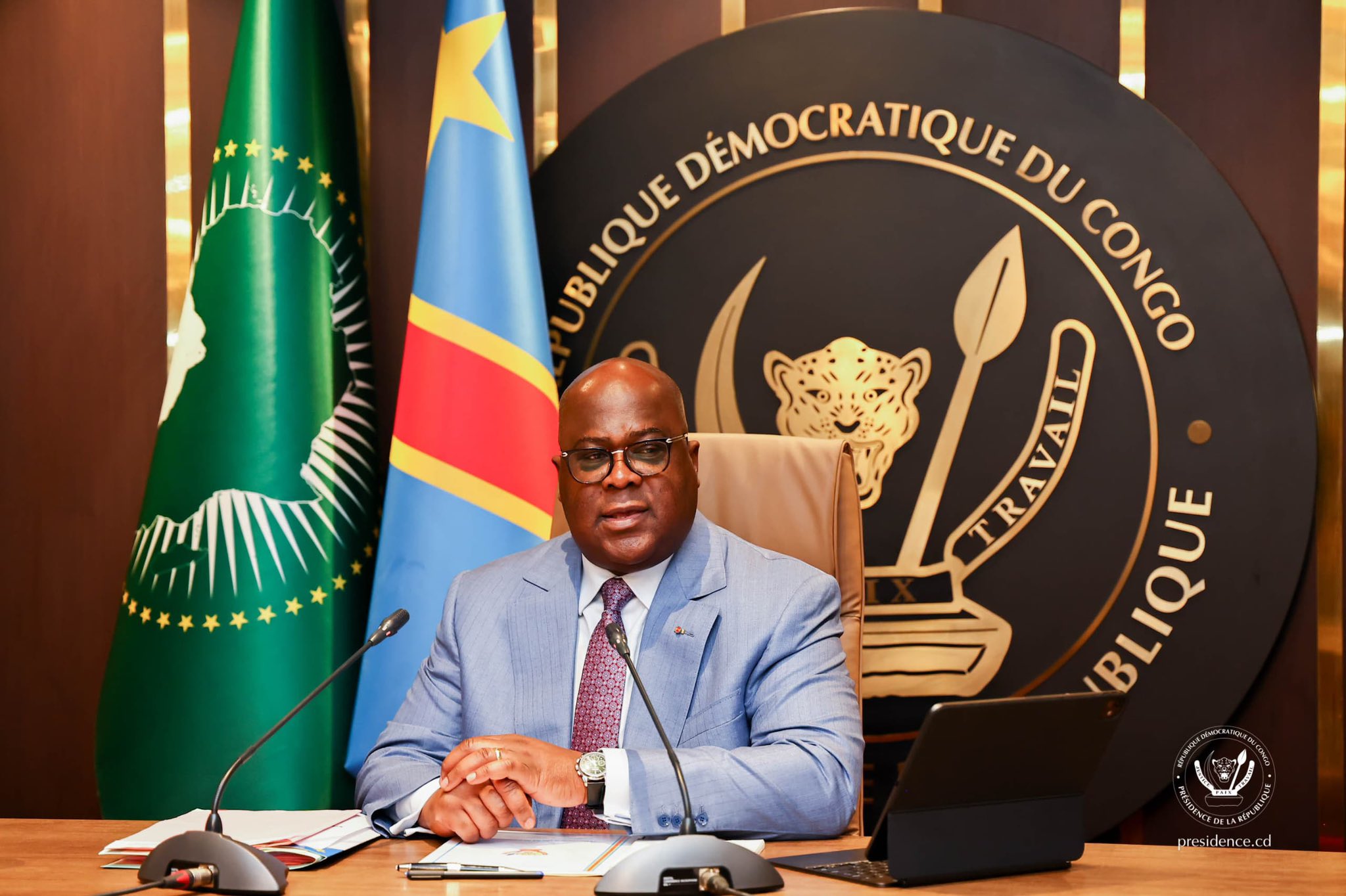 Interpellation brutale de l’opposant Delly Sesanga en RDC : Félix Tshisekedi dénonce la méthode utilisée par les éléments de la Police
