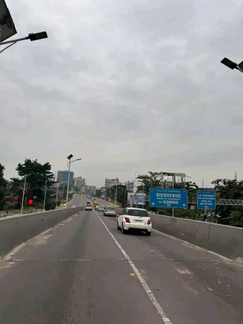 RDC : rareté des bus et taxi-bus sur les artères principales de la ville de Kinshasa