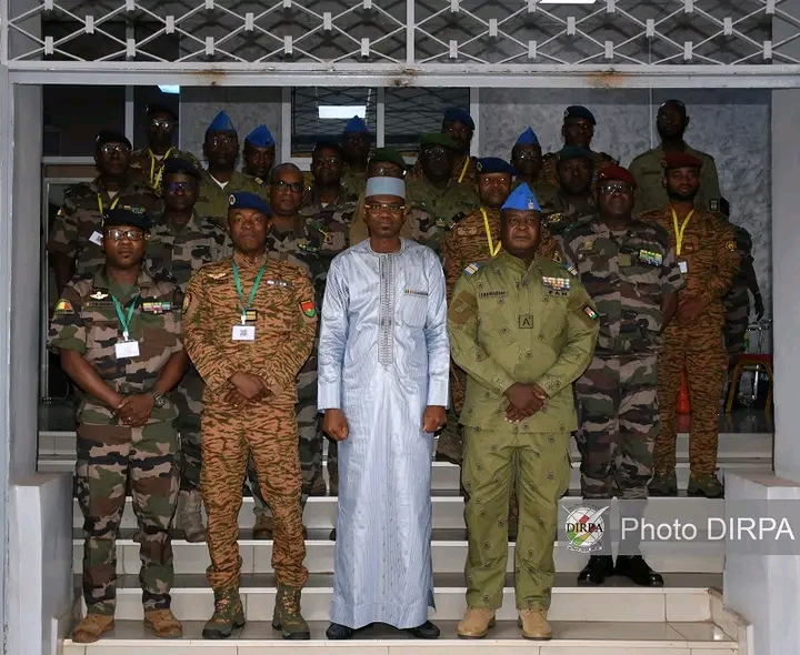 AES : Les Chefs d’État-major des Armées de l’Air reçus par le ministre malien de la Défense