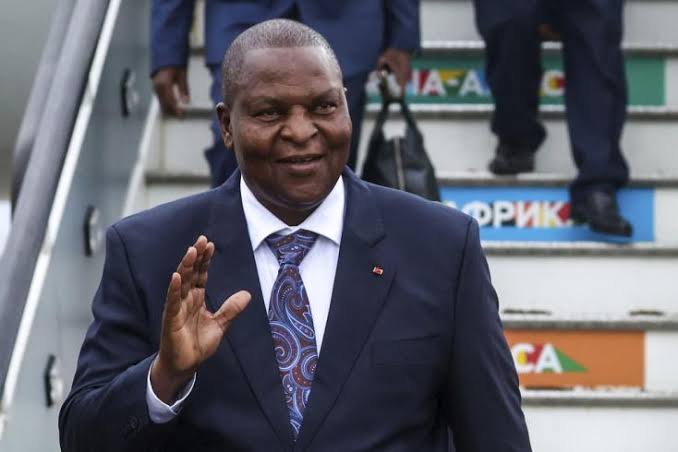 Présidentielle en Centrafrique : la candidature de Faustin-Archange Touadéra réclamée