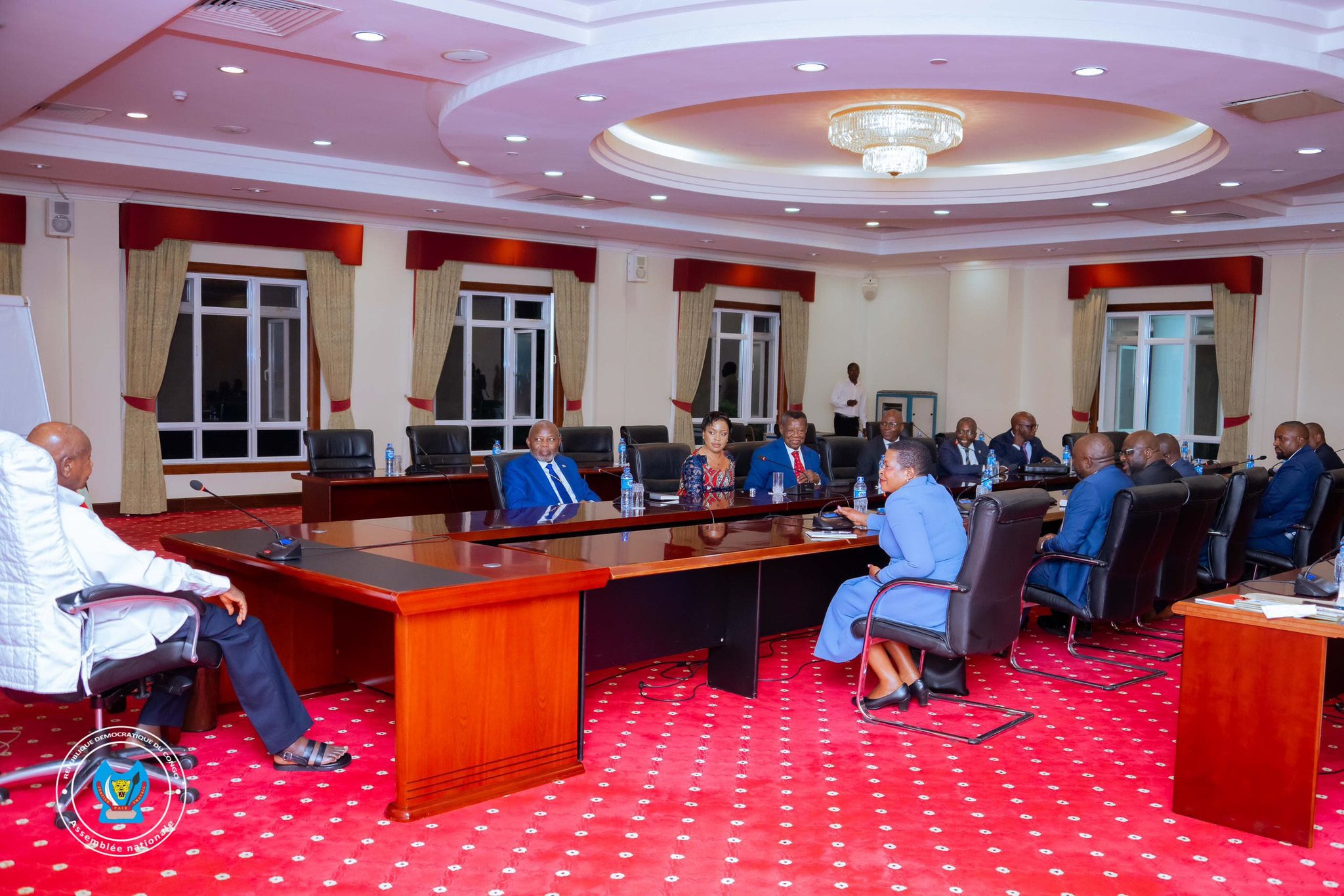 RDC-Ouganda: Porteur d’un message de Félix Tshisekedi, Vital Kamerhe reçu par Yoweri Museveni