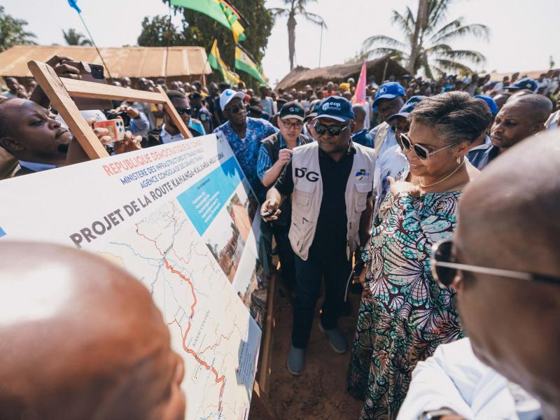 RDC : l’ACGT annonce la fin des travaux d’asphaltage de la route Kananga–Kalamba Mbuji pour 2027