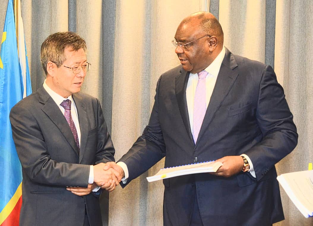 RDC : signature du contrat pour la réhabilitation du chemin de fer Kisangani–Ubundu