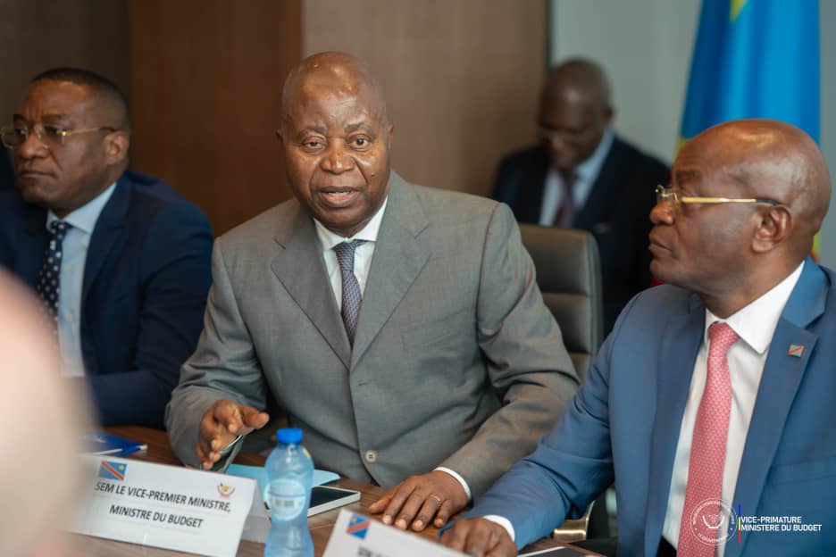 Projet de Budget 2026 : Adolphe Muzito garantit rigueur et transparence aux partenaires techniques et financiers