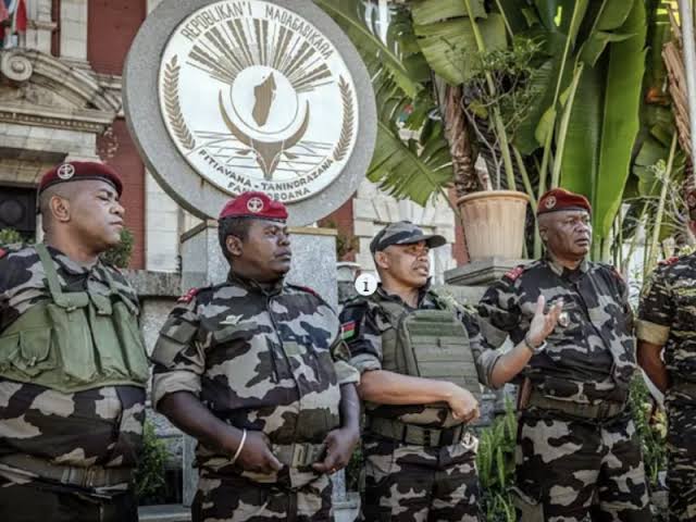  La RDC appelle au respect du droit international et à la stabilité régionale dans la crise malgache  (Communiqué)