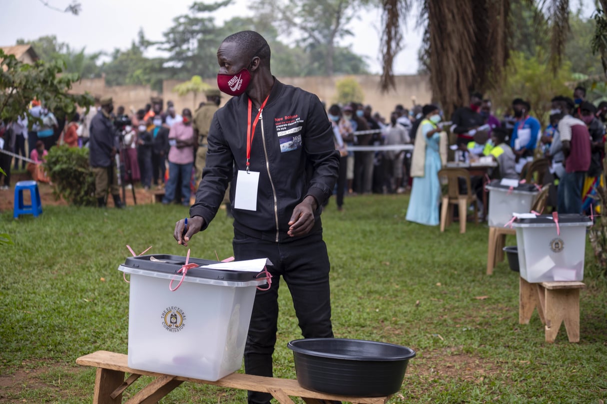 Ouganda : les élections générales fixées au 15 janvier 2026
