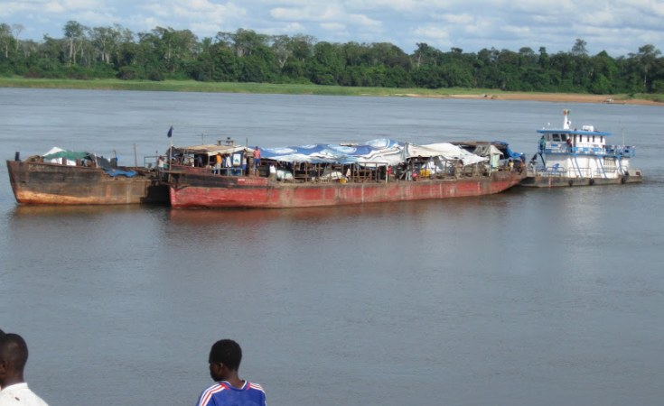 Maï-Ndombe : une baleinière chavire après un ouragan