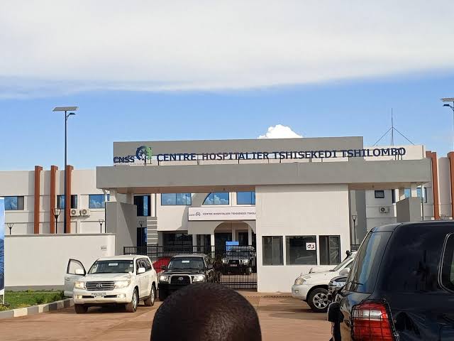Lubumbashi : le CHTT/CNSS redonne mobilité et sourire grâce à la neurochirurgie gratuite