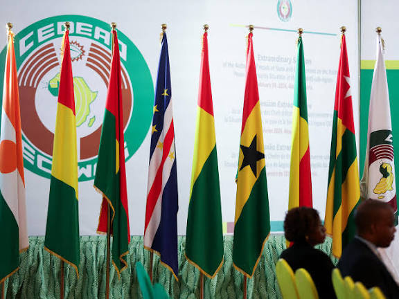 La Cédéao lève les sanctions contre la Guinée