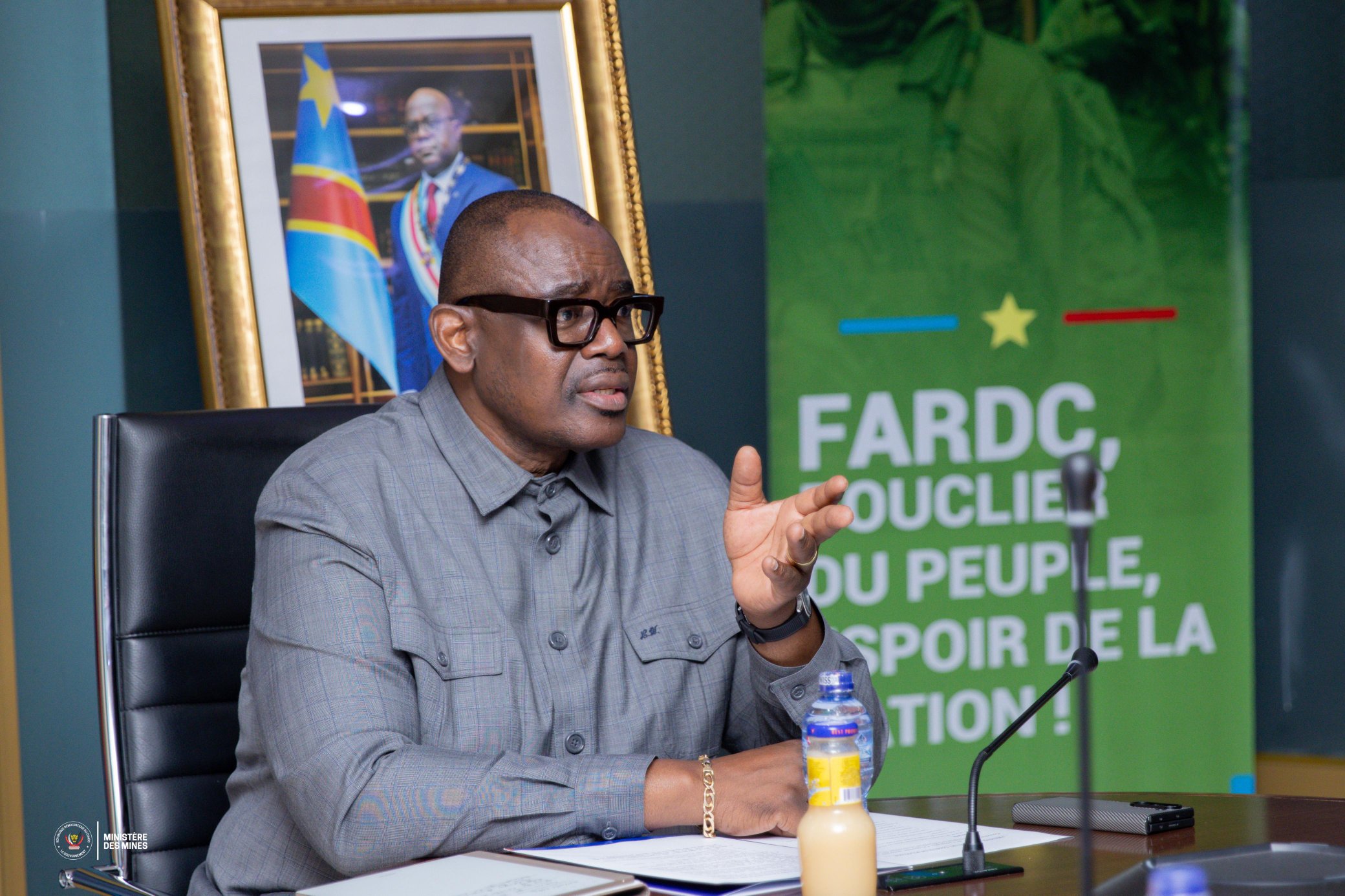 RDC : Louis Watum lance la première réunion du Comité de pilotage du projet de cartographie géophysique aéroportée