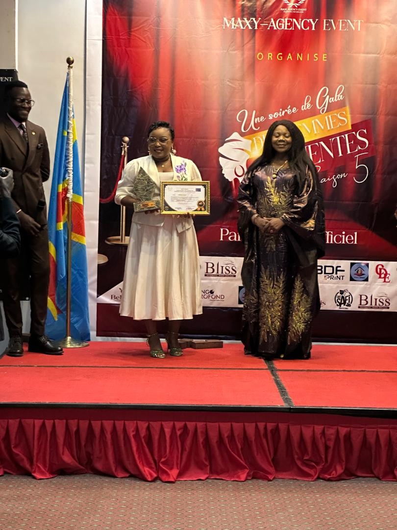 RDC : Theresia PHUATI honorée par le Trophée Femme Influente Awards 2026