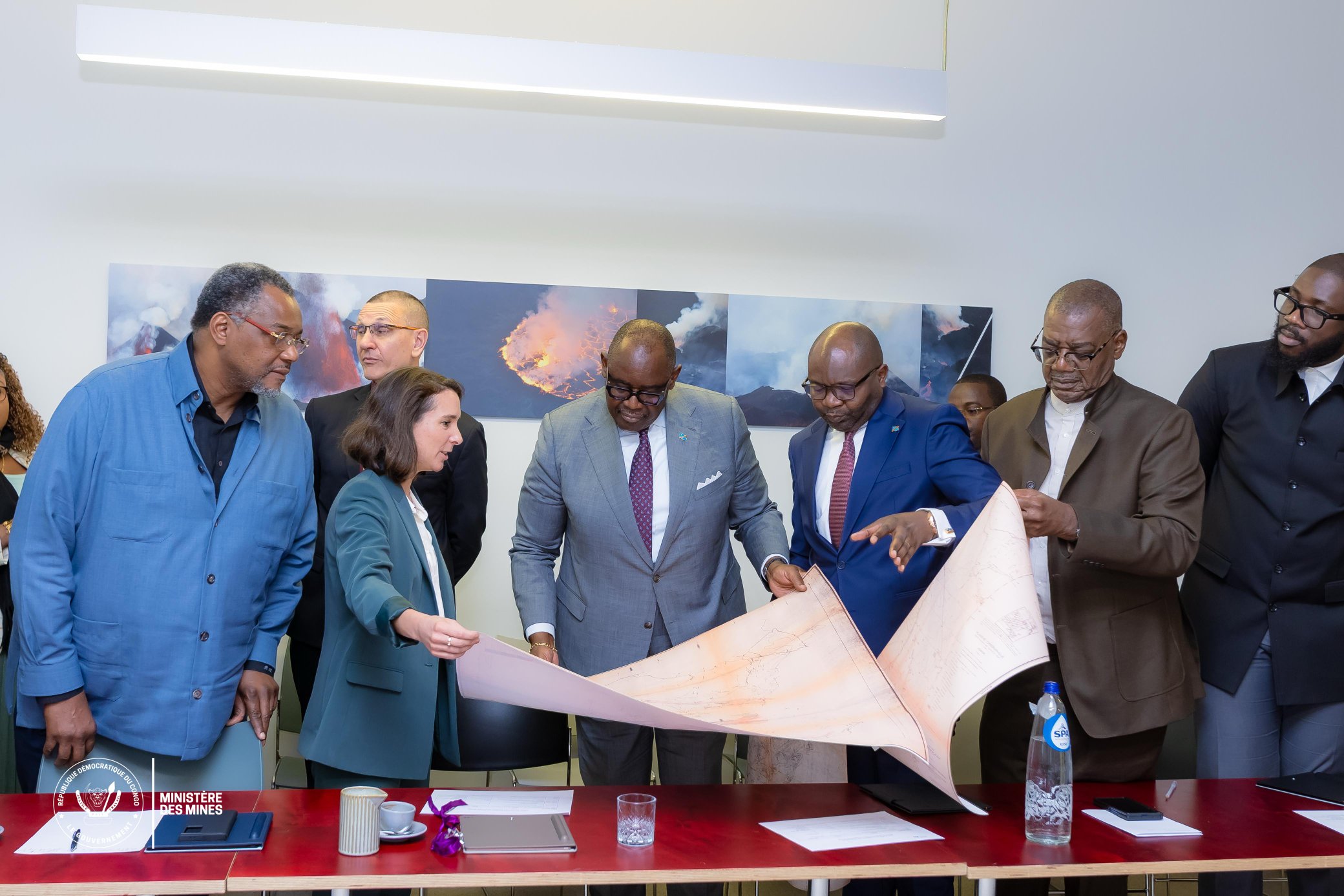 Mines : vers la digitalisation et la restitution des archives géologiques de la RDC