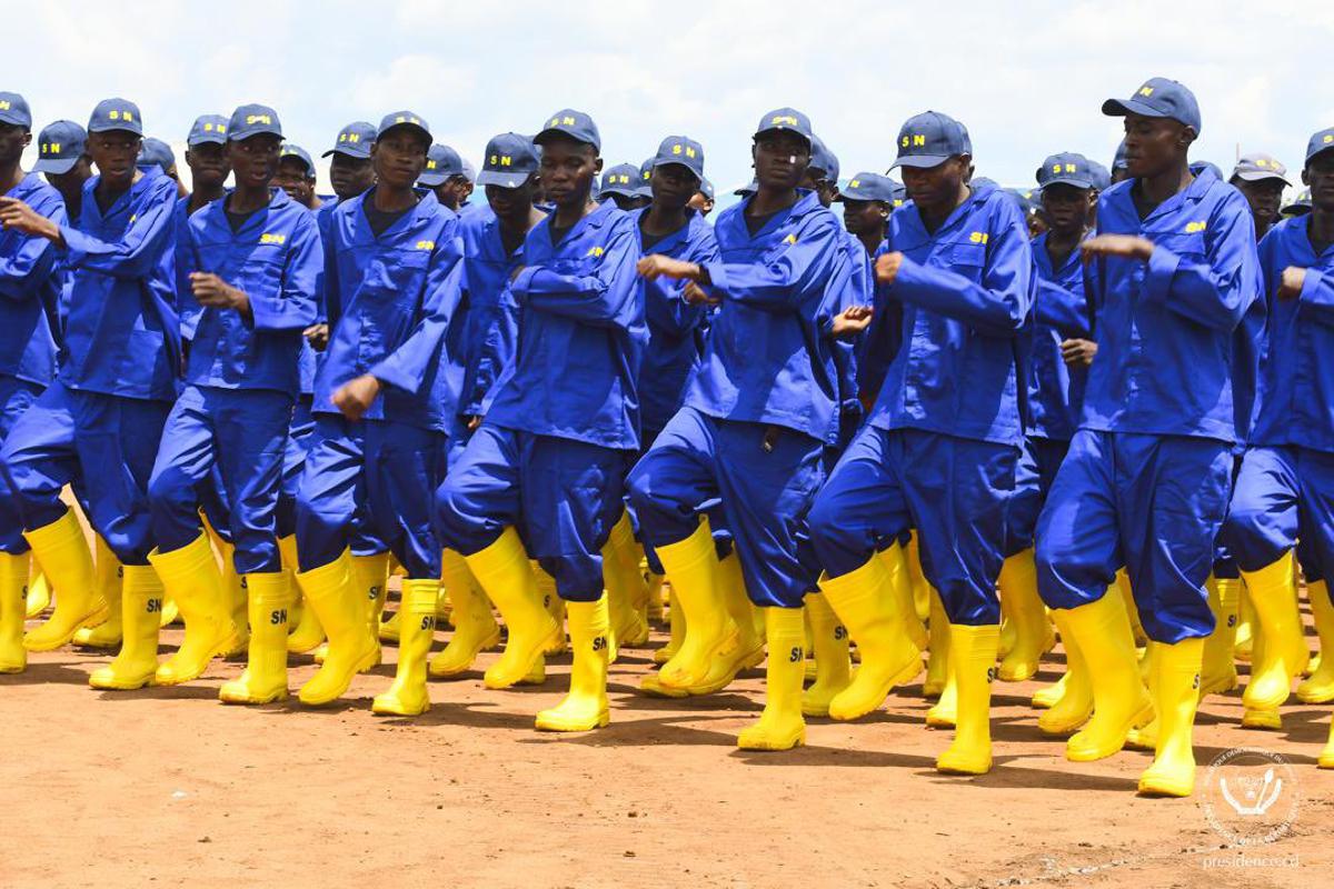 Kinshasa : le Service national va déployer près de 5 000 « Bâtisseurs » pour l’assainissement de la ville dès ce week-end
