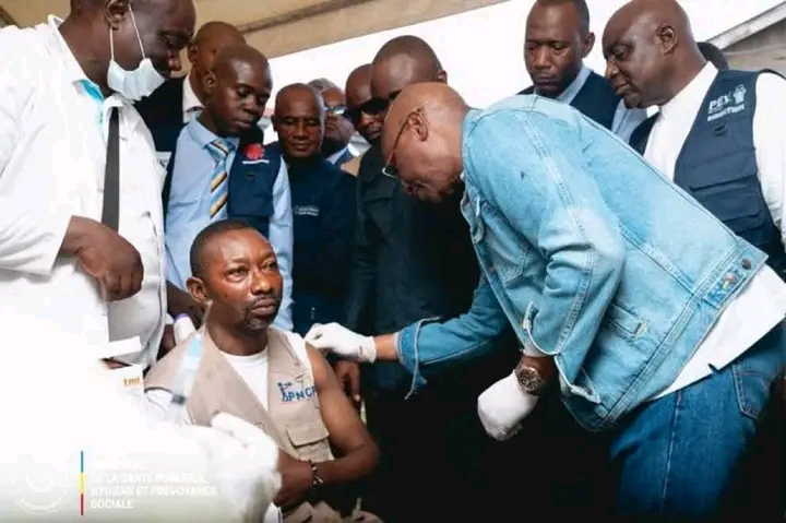 RDC : lancement de la campagne de vaccination contre Ebola